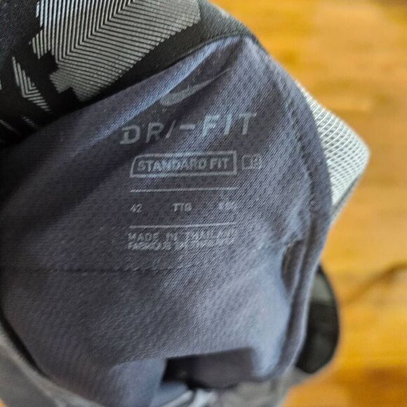 Nike Dri-Fit Men's Golf Shorts Standard Fit Size 42  Gray - Picture 7 of 7